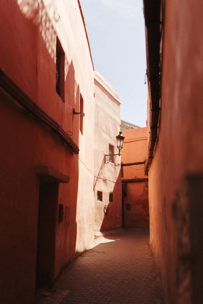 moroccan Tadelakt terracotta pink color walls Medina marrakech