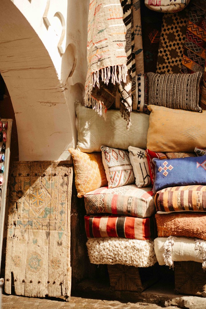 moroccan crafts, marrakech rugs and carpets berber designs